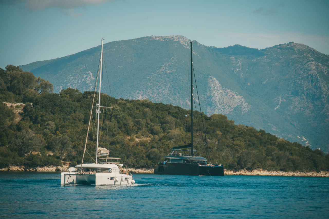 Estimate fuel costs by route and boat type