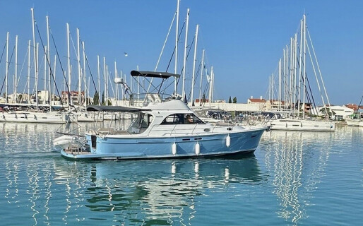 Adriana 44 FLY, Baby Blue