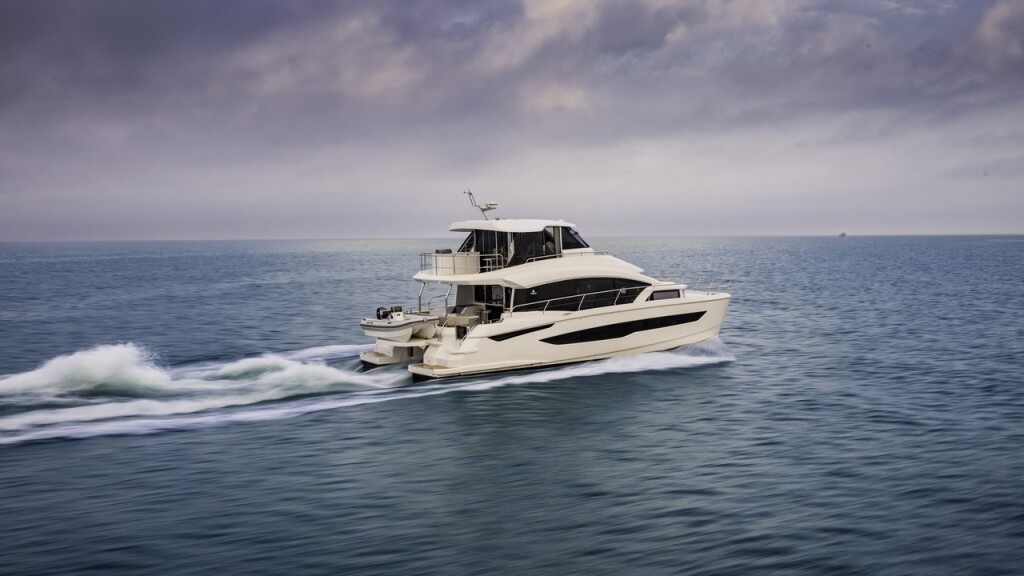 Aquila 54 By My Side