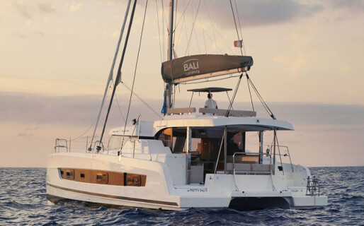 Bali Catspace, Rafaela