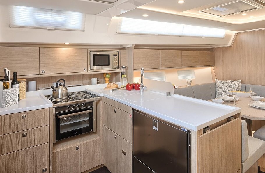 Bavaria C45 Style Jetset 01