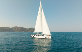 Bavaria C46, Daviana