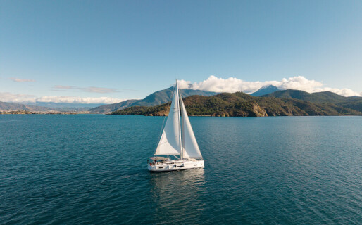 Bavaria C46, Rana