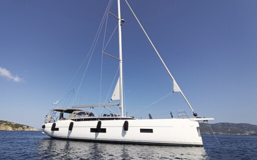 Bavaria C50 Style, Vela