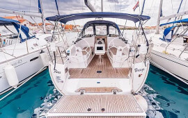 Bavaria Cruiser 37, Flinx