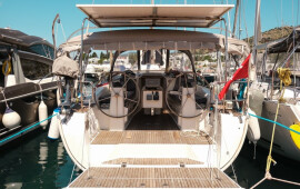 Bavaria Cruiser 40, Spark-1