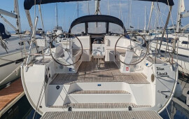 Bavaria Cruiser 46, Titan