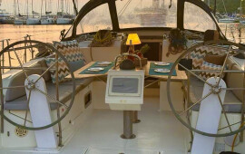 Bavaria Cruiser 46, Aquilo