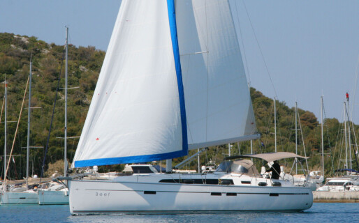 Bavaria Cruiser 46, Beef