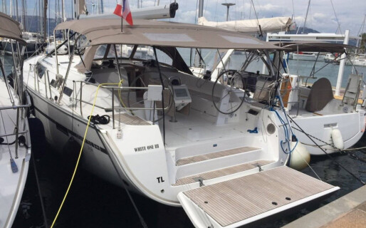 Bavaria Cruiser 51, White One 3