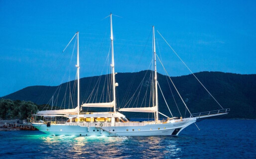 Bella Mare, Bella Mare