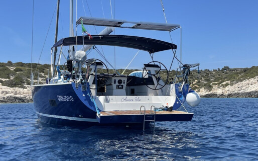 D&D Kufner 54, Elly Blu