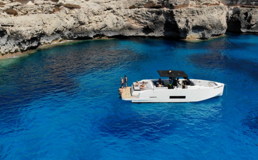 De Antonio D42 Open, Eragon