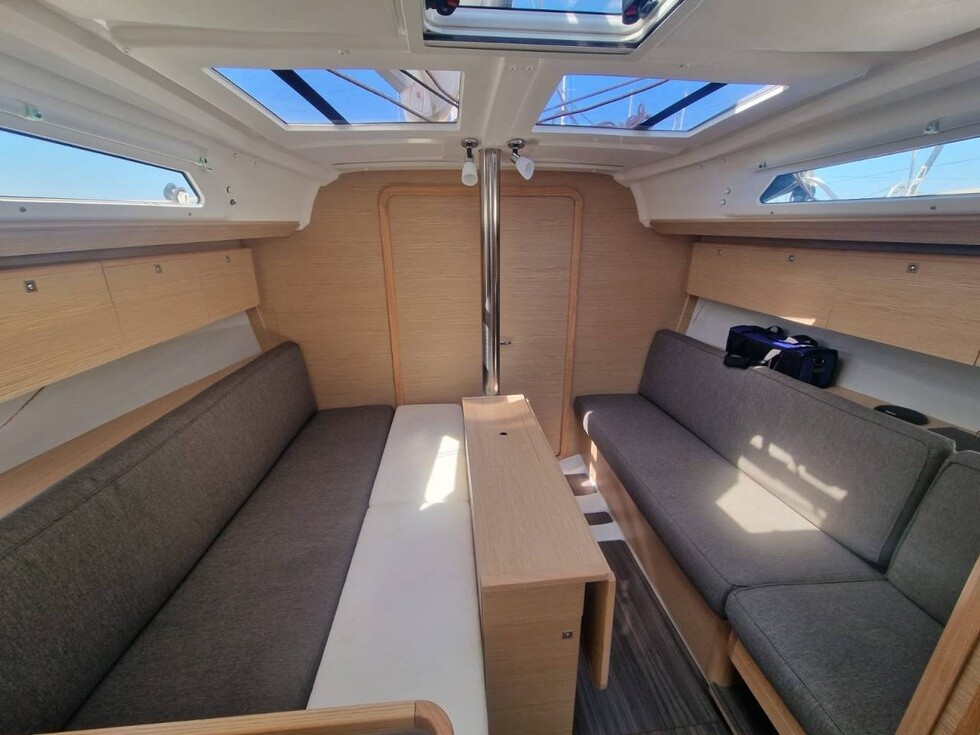 Dufour 360 GL Dzama
