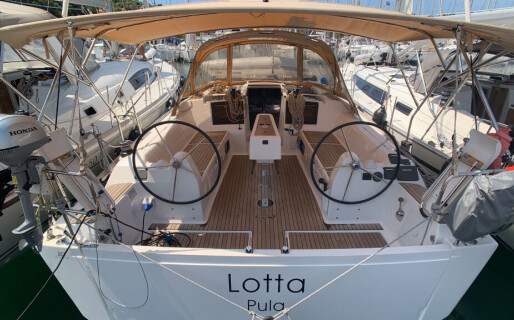 Dufour 382 GL, Lotta