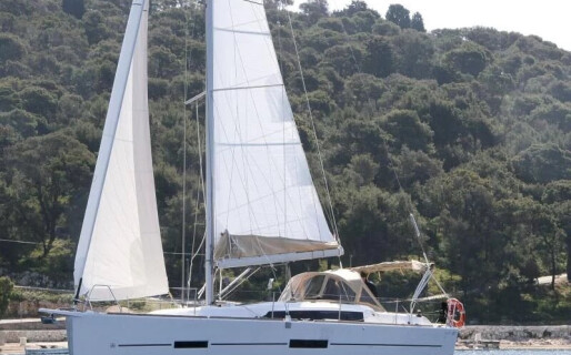 Dufour 382 GL, Ithaque