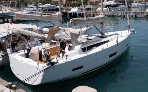 Dufour 390 GL, Palmarola