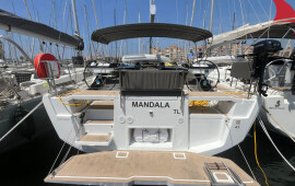 Dufour 41, Mandala