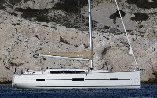 Dufour 410 GL, Freedom