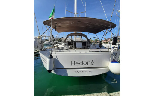 Dufour 412 GL, Hedone