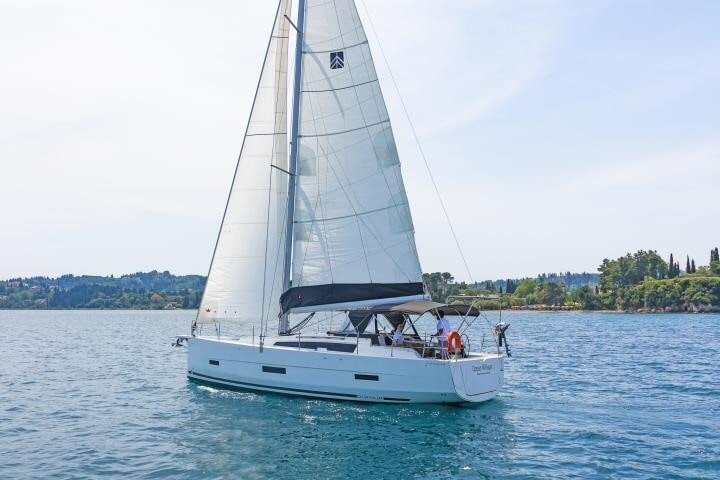 Dufour 430 Ocean Whisper