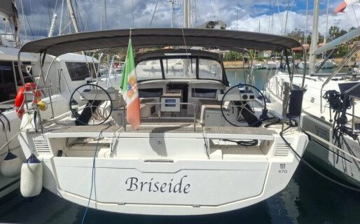 Dufour 470, Briseide