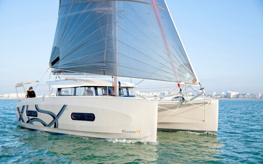 Excess 11, Ha long