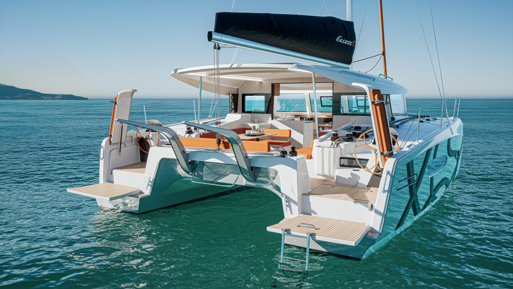 Excess 13 First Kiss