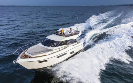 Ferretti Yachts 450, Dream