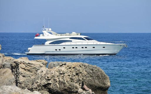 Ferretti Yachts 68, Mary