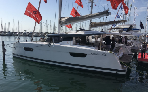 Fountaine Pajot Astrea 42, All the Perks
