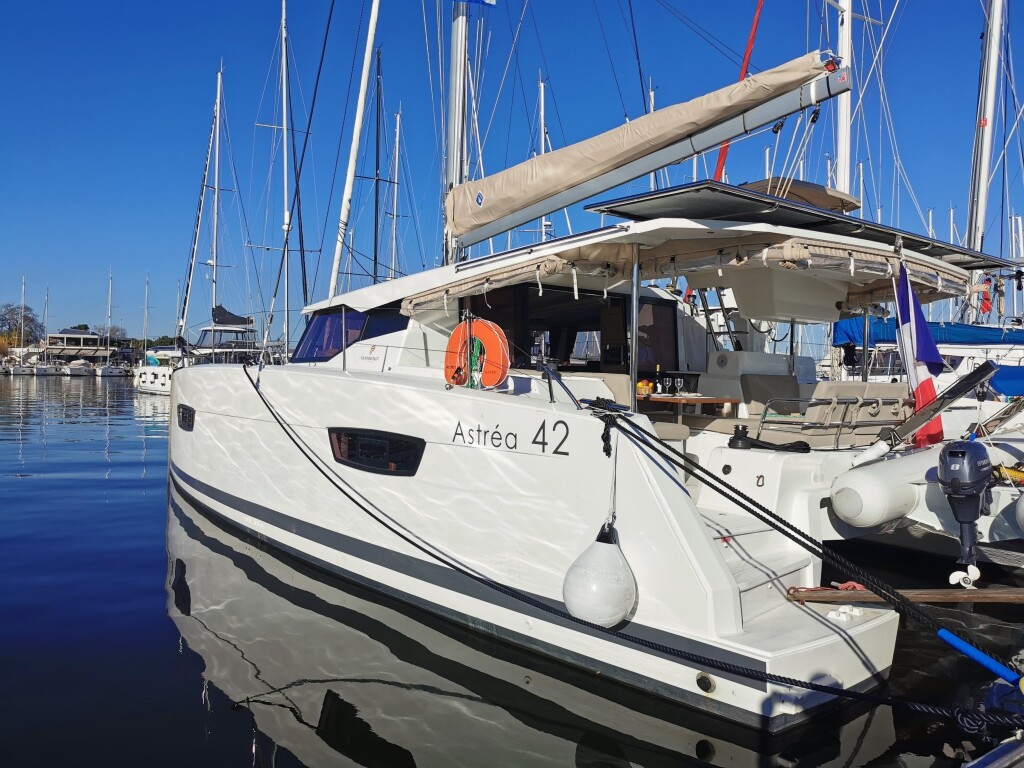 Fountaine Pajot Astrea 42 Seaview