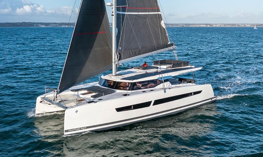 Fountaine Pajot Aura 51 What's left