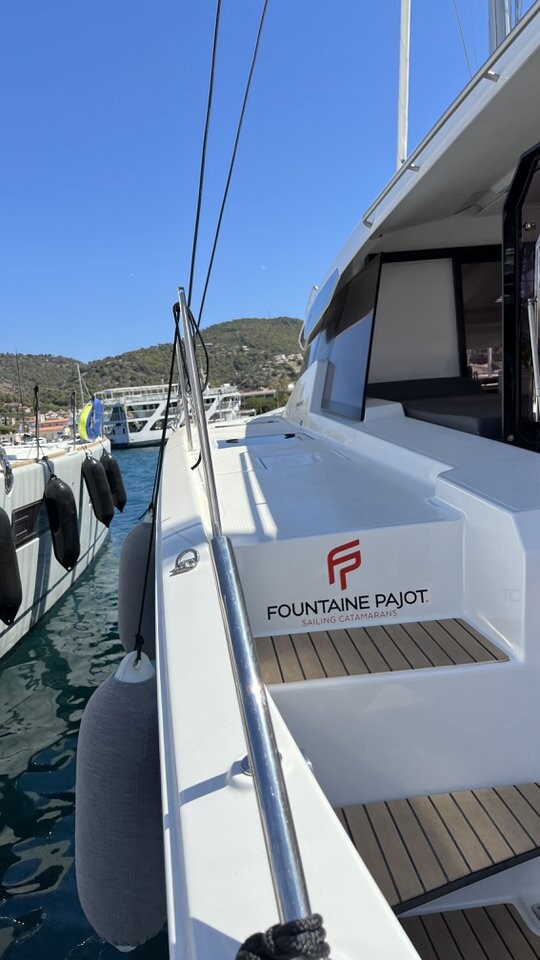 Fountaine Pajot Aura 51 My Precious 