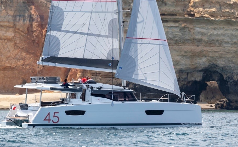 Fountaine Pajot Elba 45, MERITO