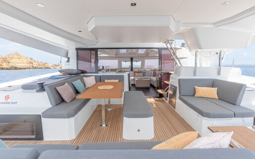 Fountaine Pajot Elba 45, Nami