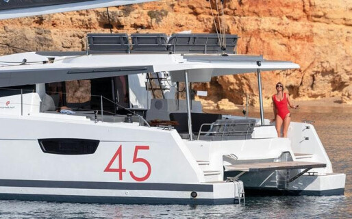 Fountaine Pajot Elba 45, O'neiro