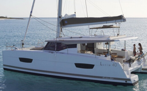 Fountaine Pajot Lucia 40, Ines