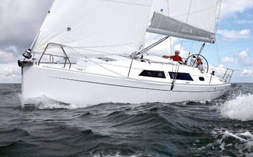 Hanse 325, Selini