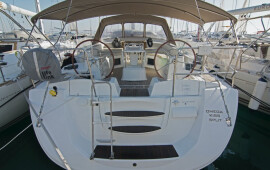 Jeanneau 53, Omega Kiss