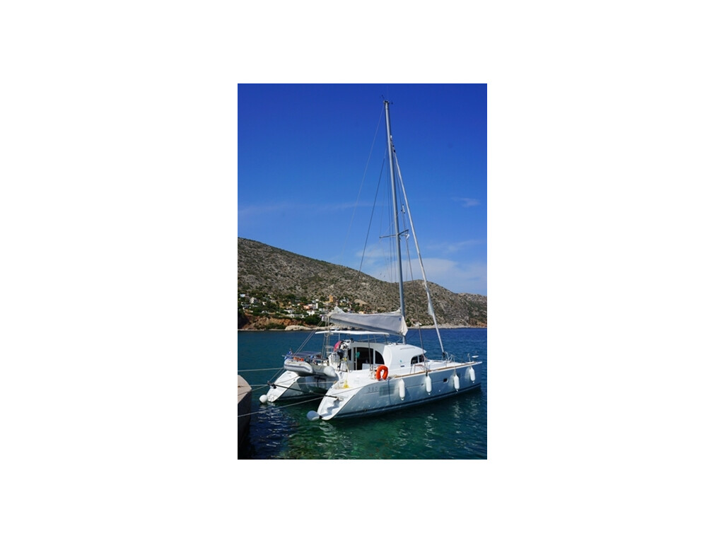 Lagoon 380 S2, Dido