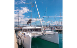 Lagoon 40, Blue Eyes