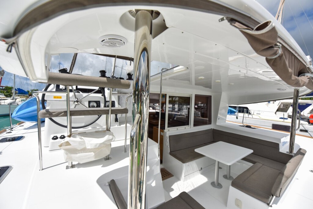 Lagoon 400 S2 Emilio