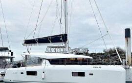 Lagoon 42 OW, Sailing Breeze