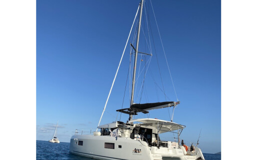 Lagoon 42, Take it easy