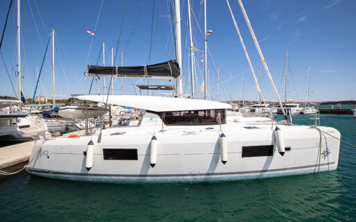 Lagoon 42, Mare Solero