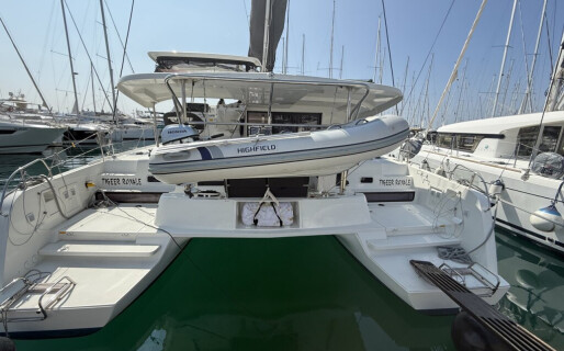 Lagoon 42, Tigeer Royale