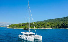 Lagoon 42, Ladesta