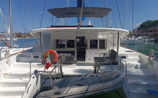 Lagoon 450 F, Hakuna Matata