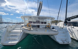 Lagoon 450 F, Lalouche